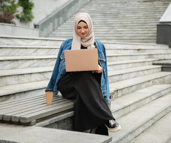 ابدأ رحلتك التعليمية معنا!
